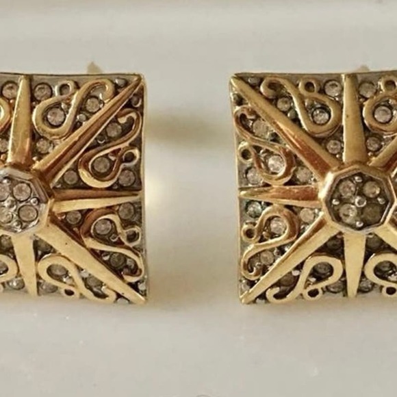 Swarovski Vintage Swan Square Gold Tone Rhinestone Clip On Earrings - Picture 5 of 16